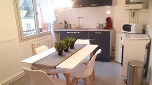 Uklassifisert bilde, 3 av 22, knapp