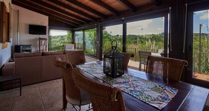 Stilvolle Bauernhaus mit herrlichen Sonnen Zimmer in 4-Morgen-Tal, nur 7 km von Obidos