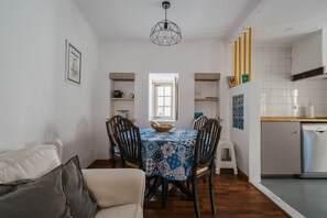 TV - Touriga 30 - heart of Alfama (Lisboa)