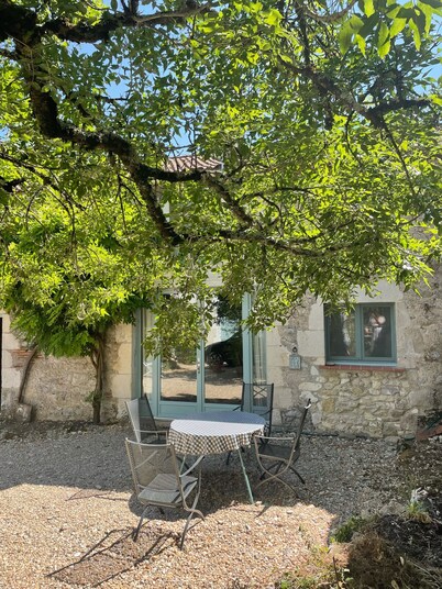 Charming 3 bedroom gite in a beautiful village on the River Lot