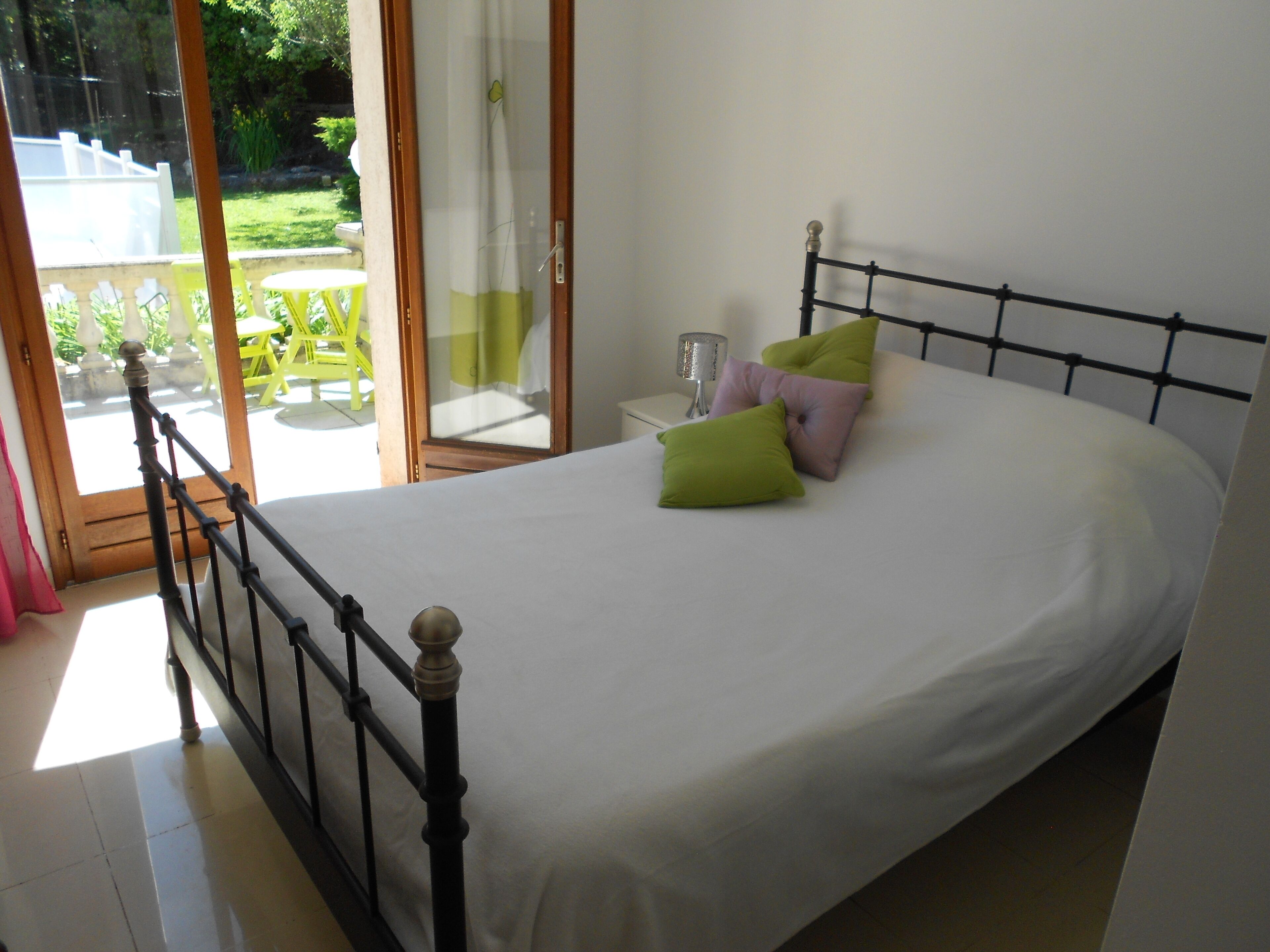 PARENTAL SUITE WITH SHOWER AND BATH