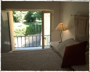 3 chambres, fer et planche Ă repasser, lit parapluie, Wi-Fi gratuit