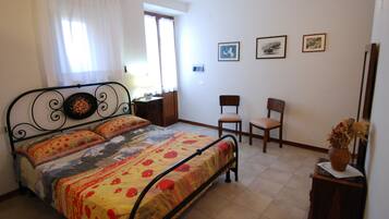 2 Schlafzimmer, Bügeleisen/Bügelbrett, Reisekinderbett, kostenloses WLAN