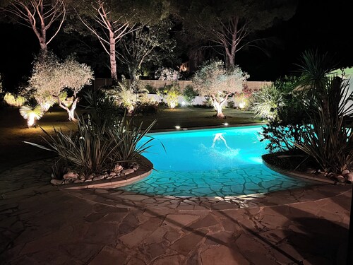 Villa Golf von St. Tropez, komfortabel ruhig, ebenerdig6 / 8 Pers. Großes Haus