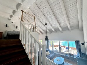 Interior - Villenpark Playa Arena KIWI loft with beautiful sea view (Lloret de Mar)
