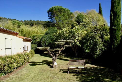 La Casa Assolellada, Detached Villa in quiet location with private pool