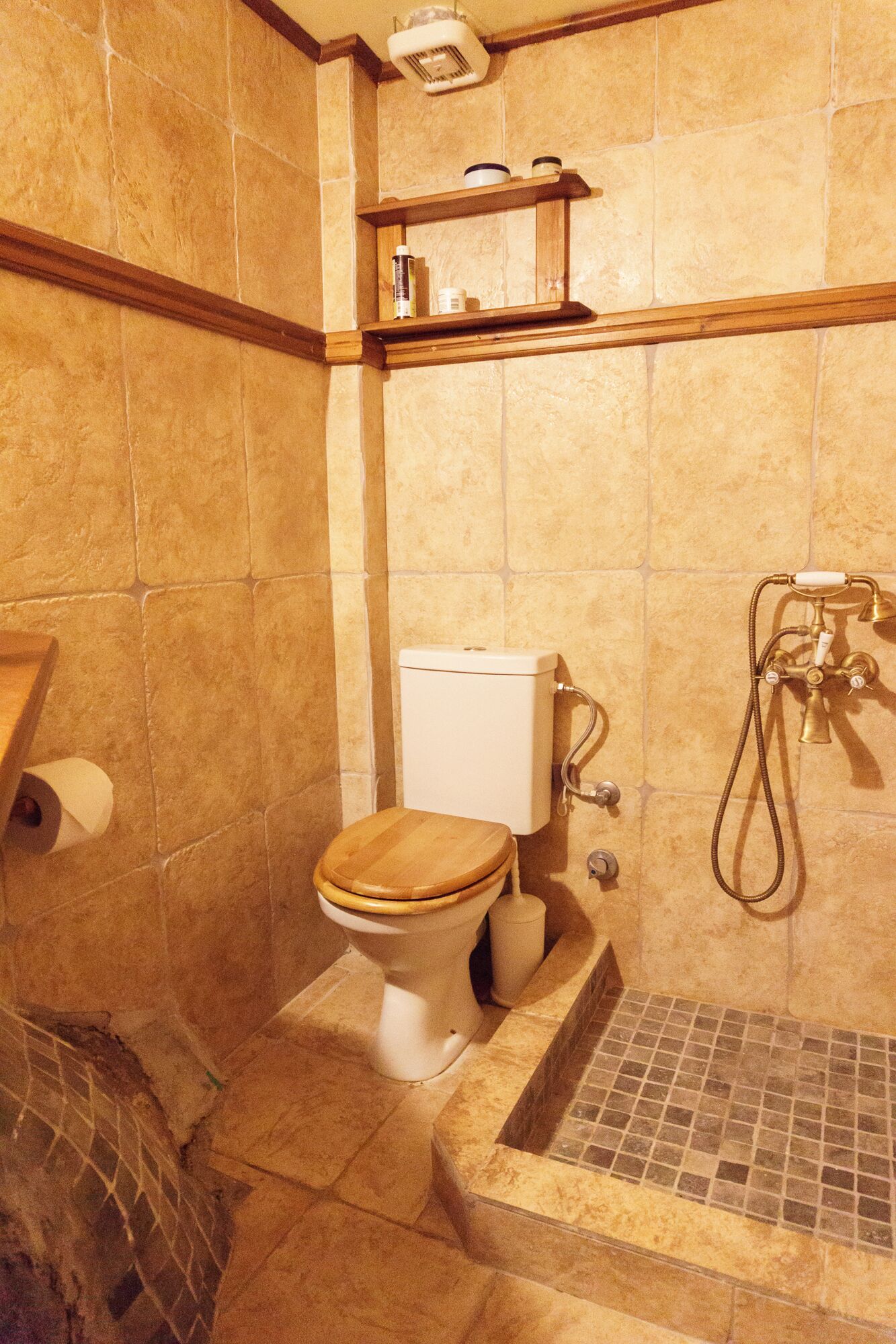 Cottage house  "Iali"