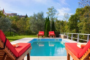 Outdoor pool - The Craftsman House - Villa Momiano - in the wine capital of Istria (Momjan)