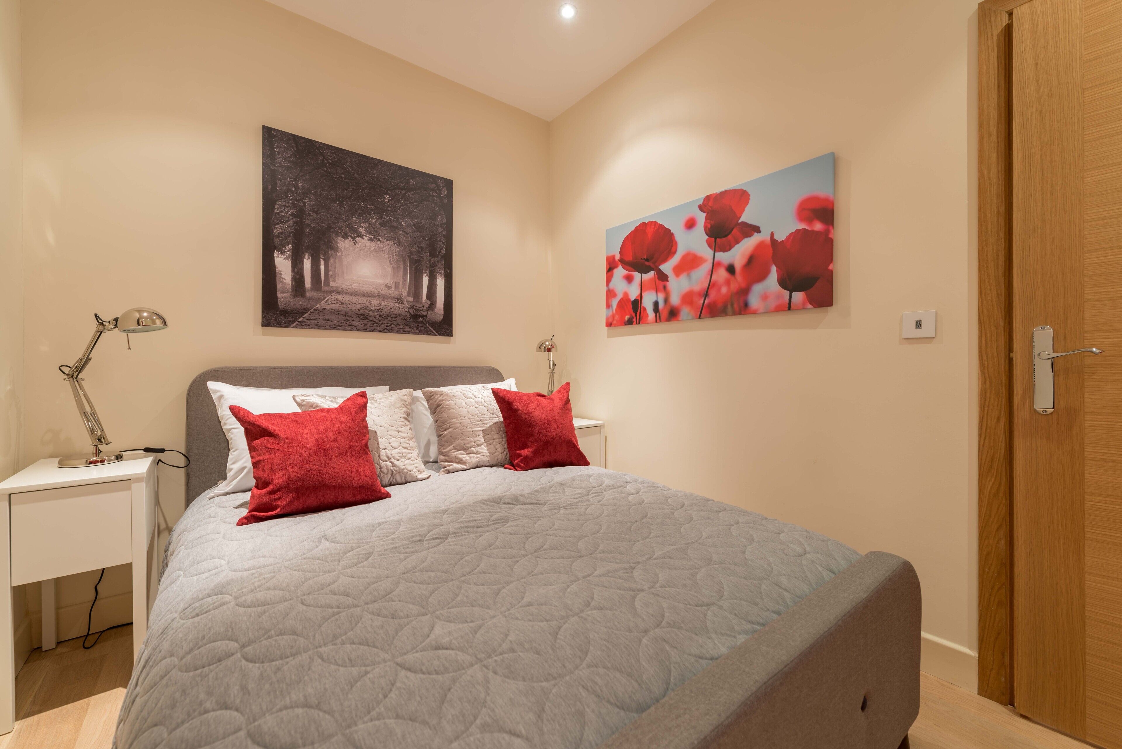 Hampden Apartments - Catherine