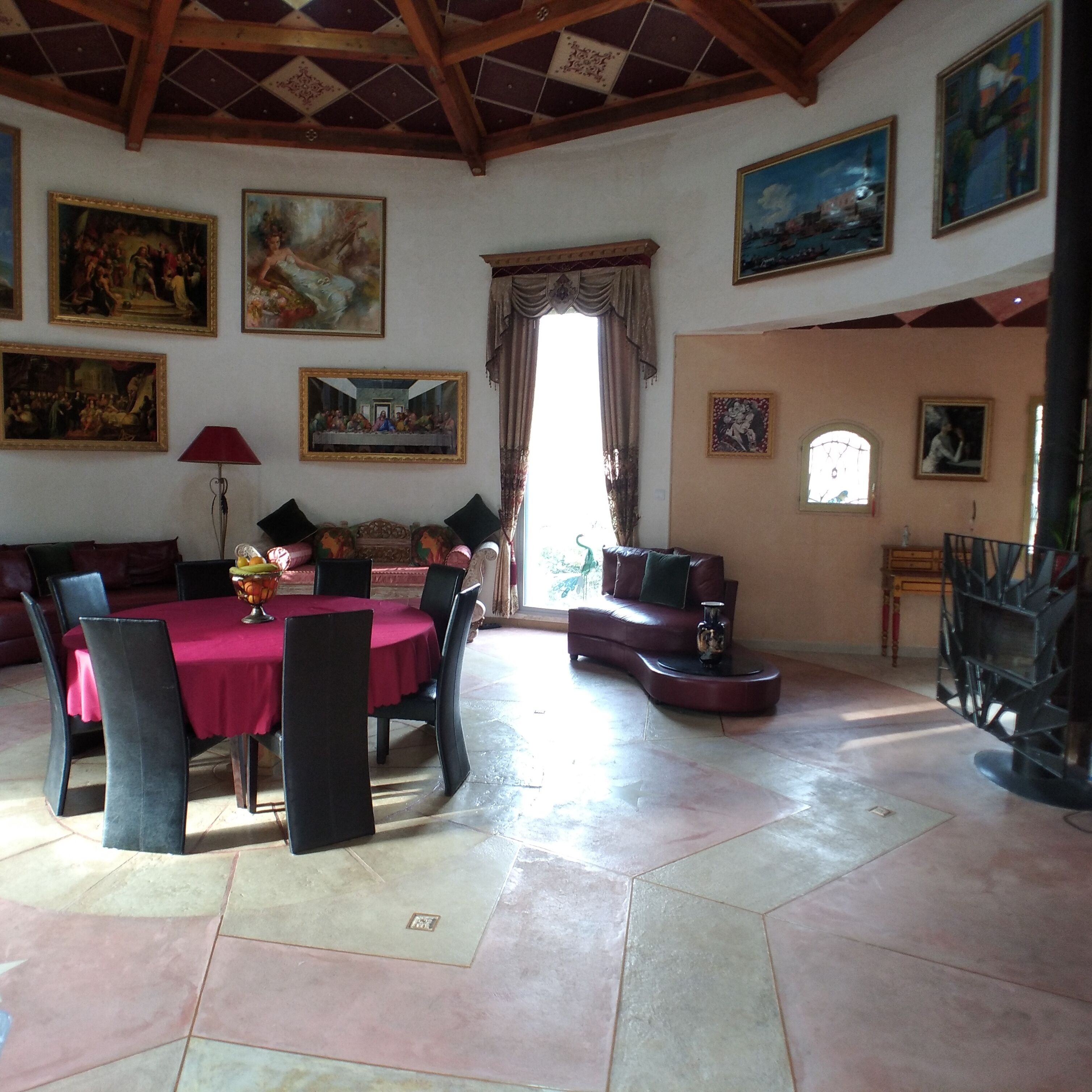 Spacious and relax new villa with a / c