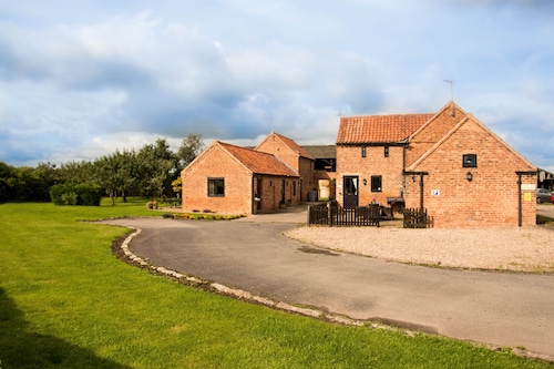 Little Tithe Barn, Lodge Barns, Morton near Southwell, Country Get Away