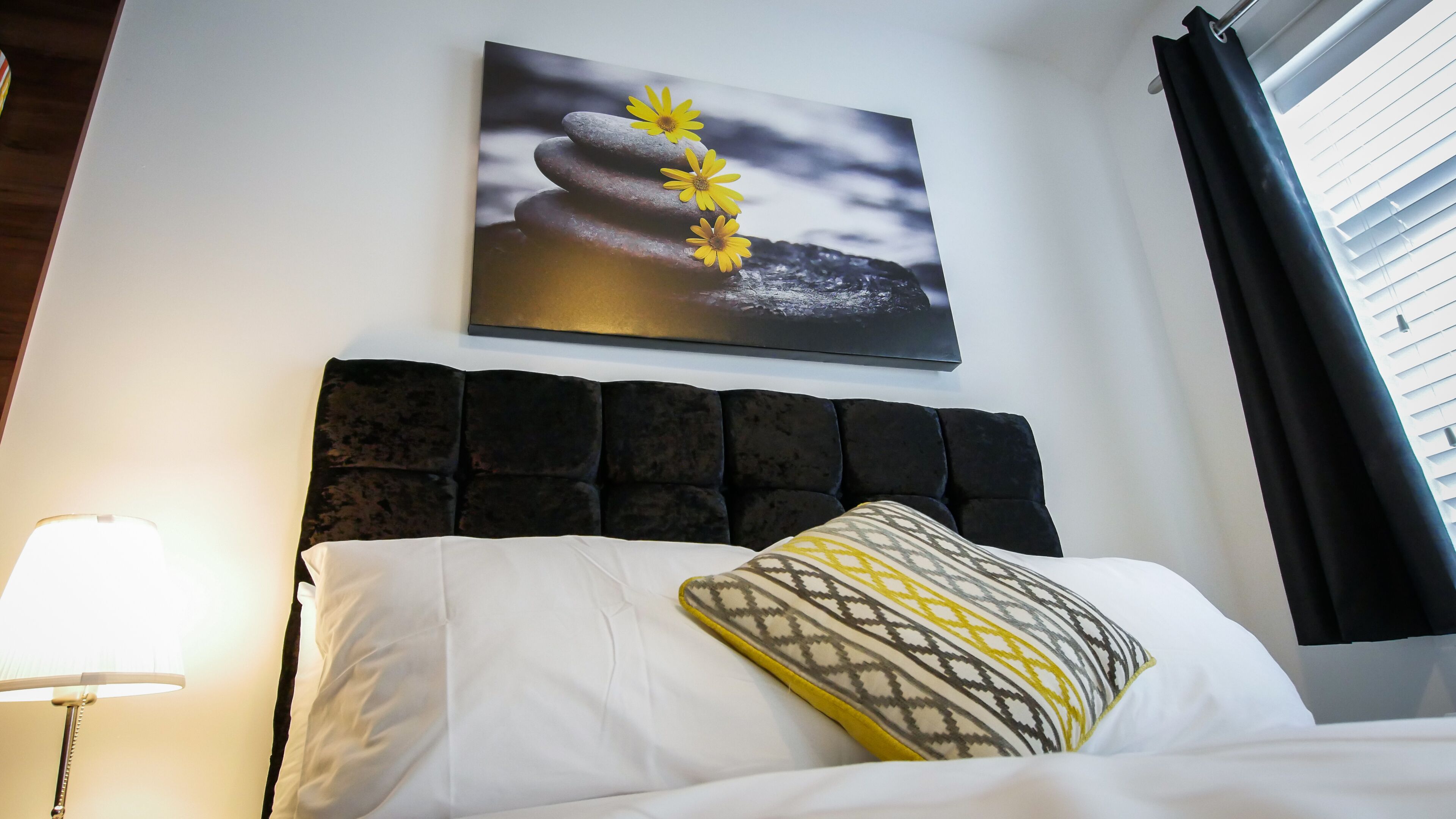 Ur City Pad - Richmond mini studio