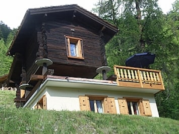 Chalet Cuckoo - the Raccard is the bedroom