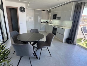 Dining - Sunset Bay 45 - Two Bed (Costa Adeje)