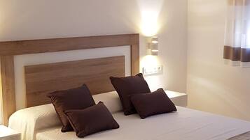 1 chambre, coffres-forts dans les chambres, Wi-Fi gratuit, draps fournis