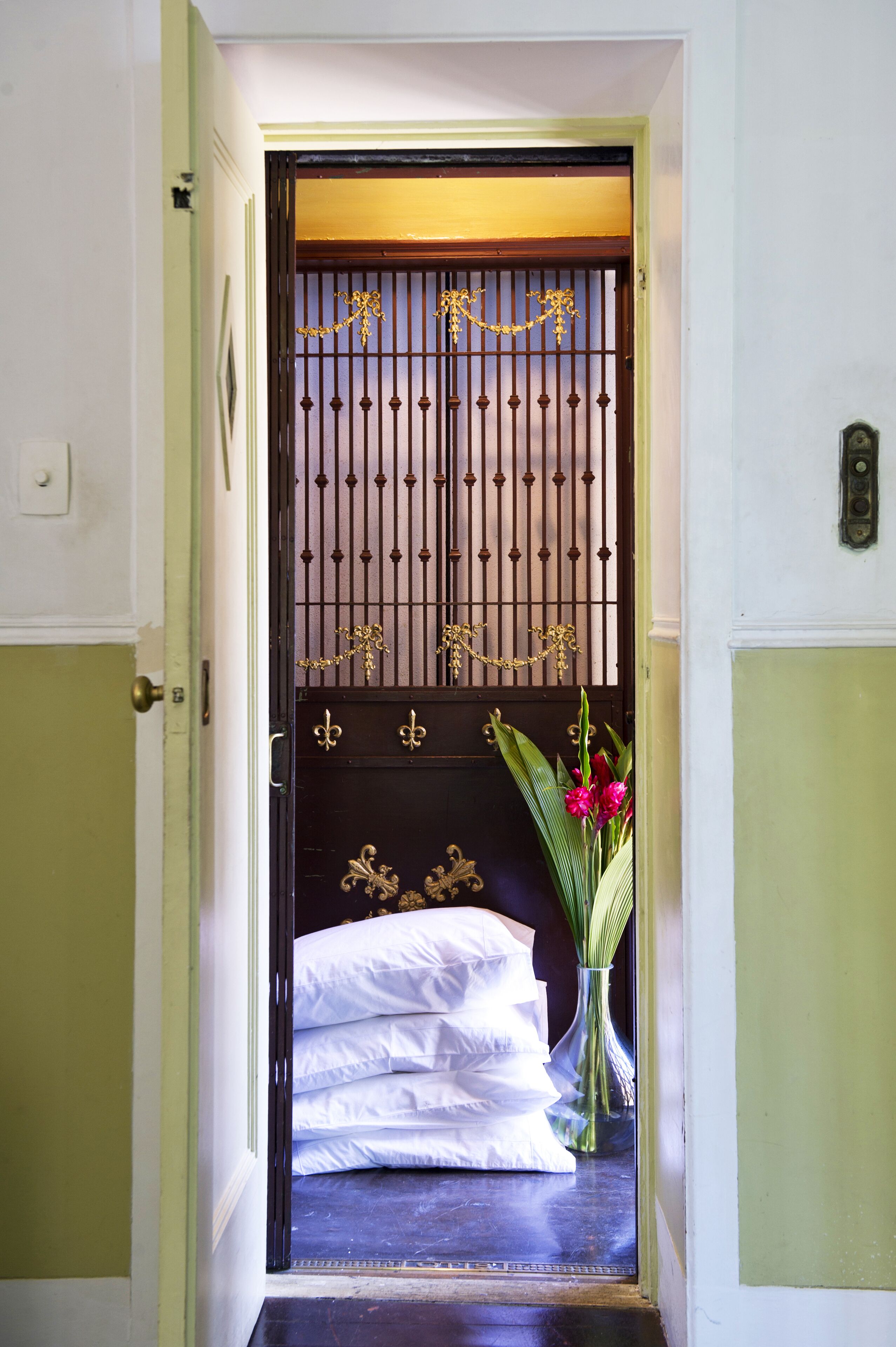 Luxurious villa on the heights of Santa Teresa