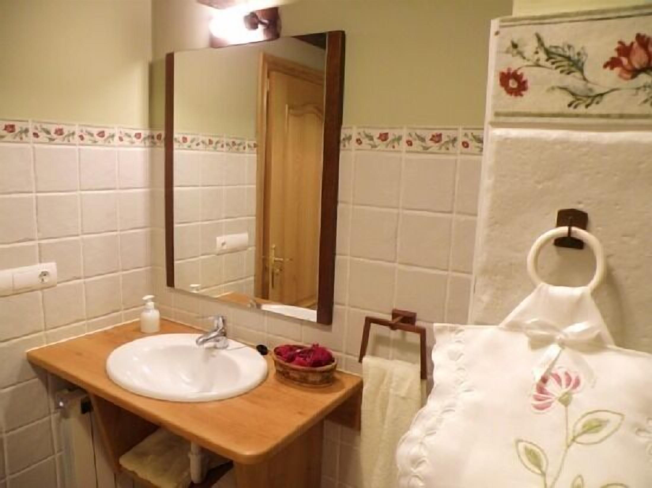 Albirena Country House for 14 people