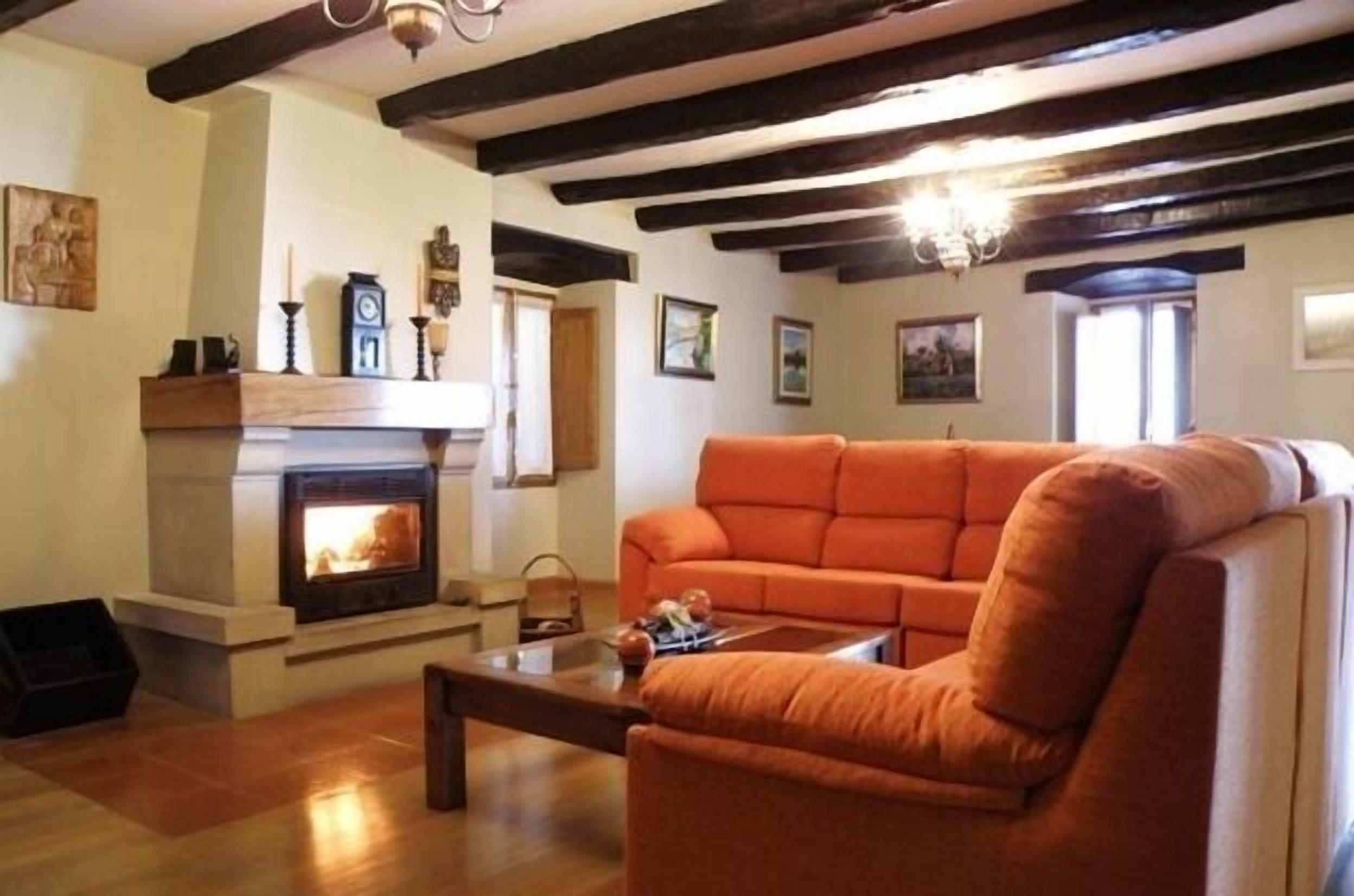 Albirena Country House for 14 people