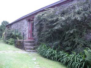Exterior detail - Paddock Cottage, Trimstone Manor Cottages  (North Devon)