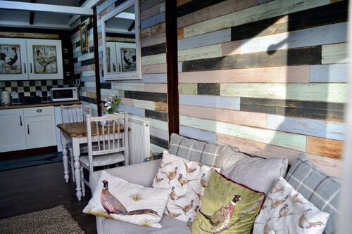 Wagtail  self catering Barn