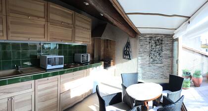 Large apartment in South wine village near beach - character yet modern