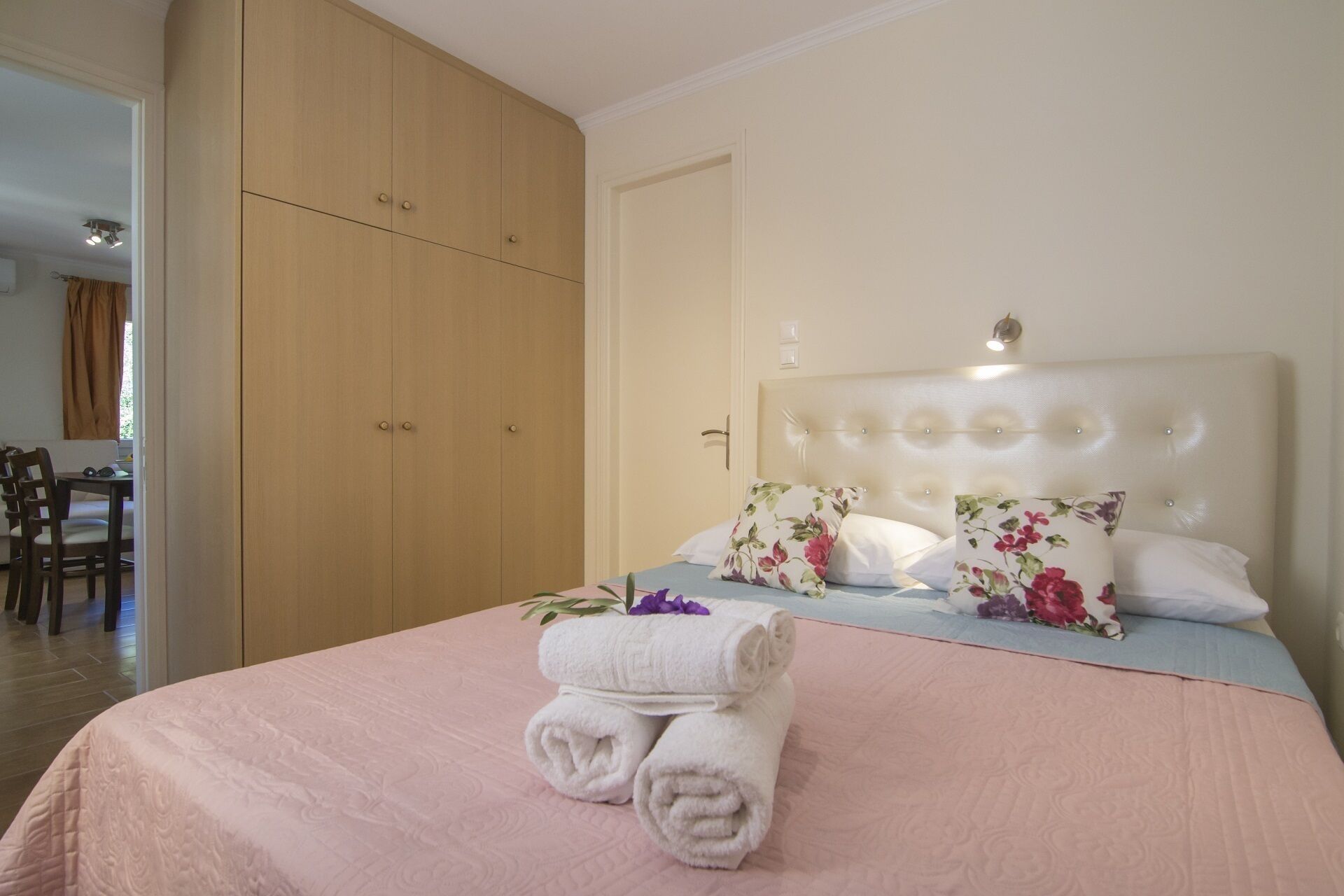 1 bedroom, iron/ironing board, travel cot, free WiFi