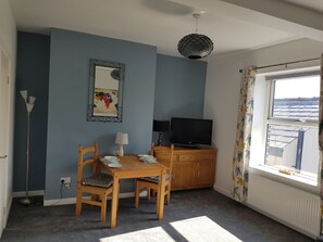 Dining - Facing the sunny South  (Huddersfield)