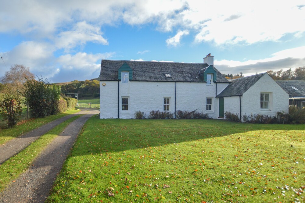 4* Self-Catering Cottage on a traditional Scottish hill farm