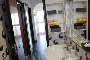 Haartrockner, Handtücher