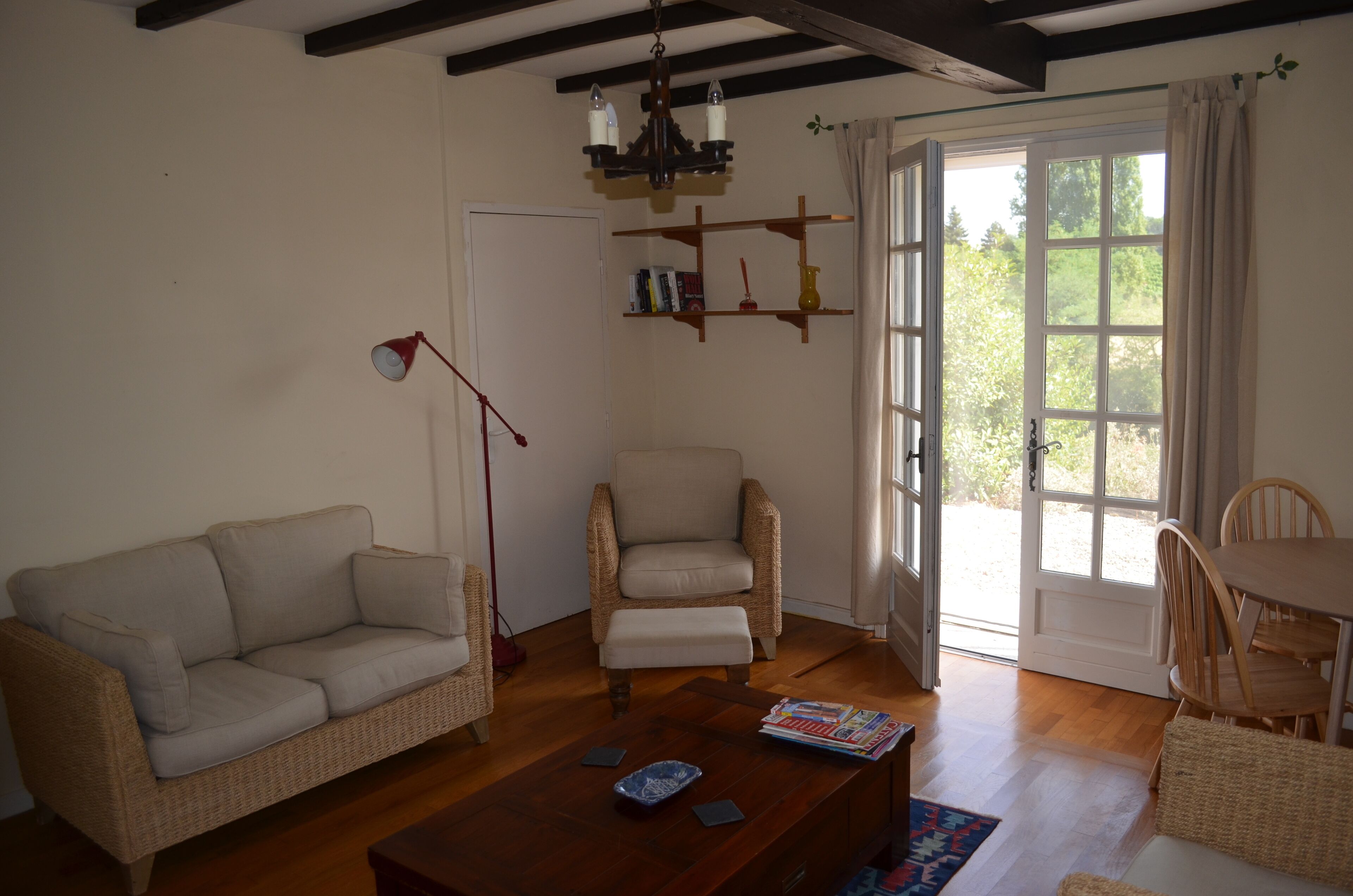 Caminetto, impianto stereo