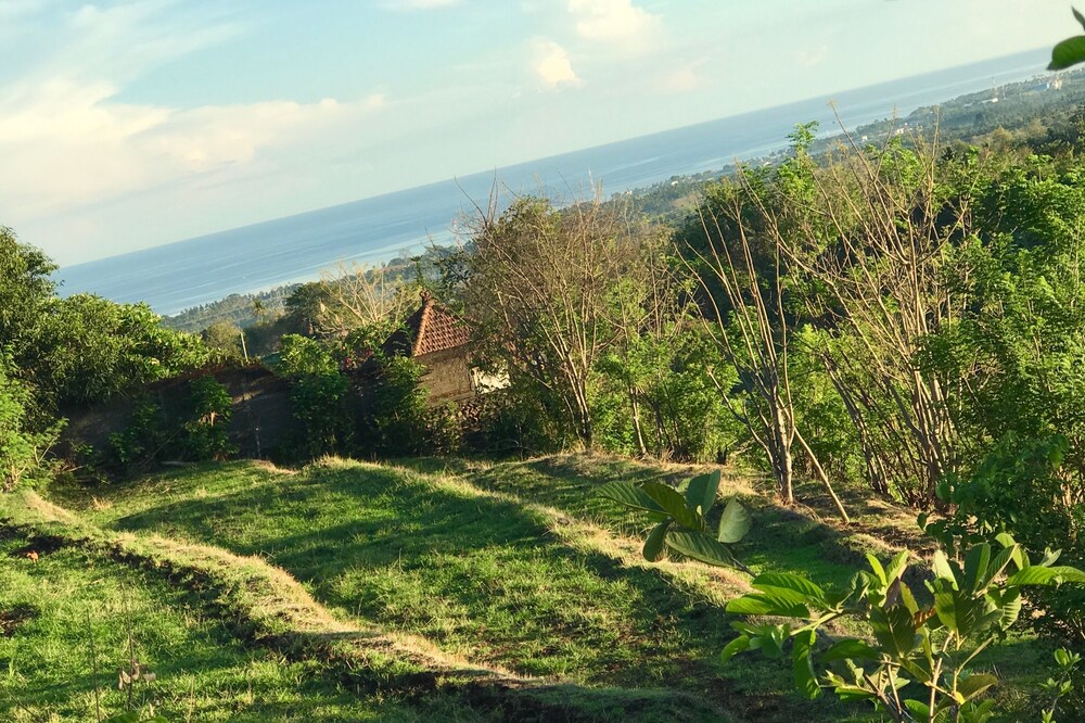 Great 2 bedroomed villa with sea views