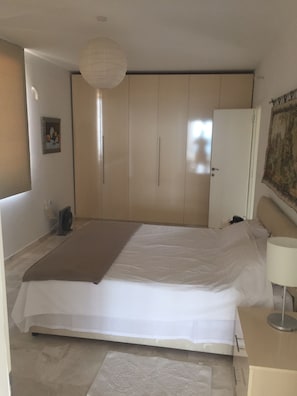 3 chambres, fer et planche Ă repasser, Wi-Fi gratuit, draps fournis