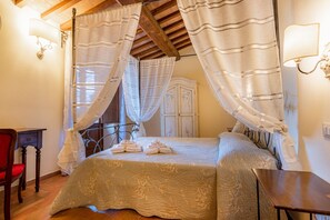 1 bedroom, iron/ironing board, wheelchair access