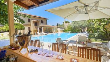 Piscina all'aperto
