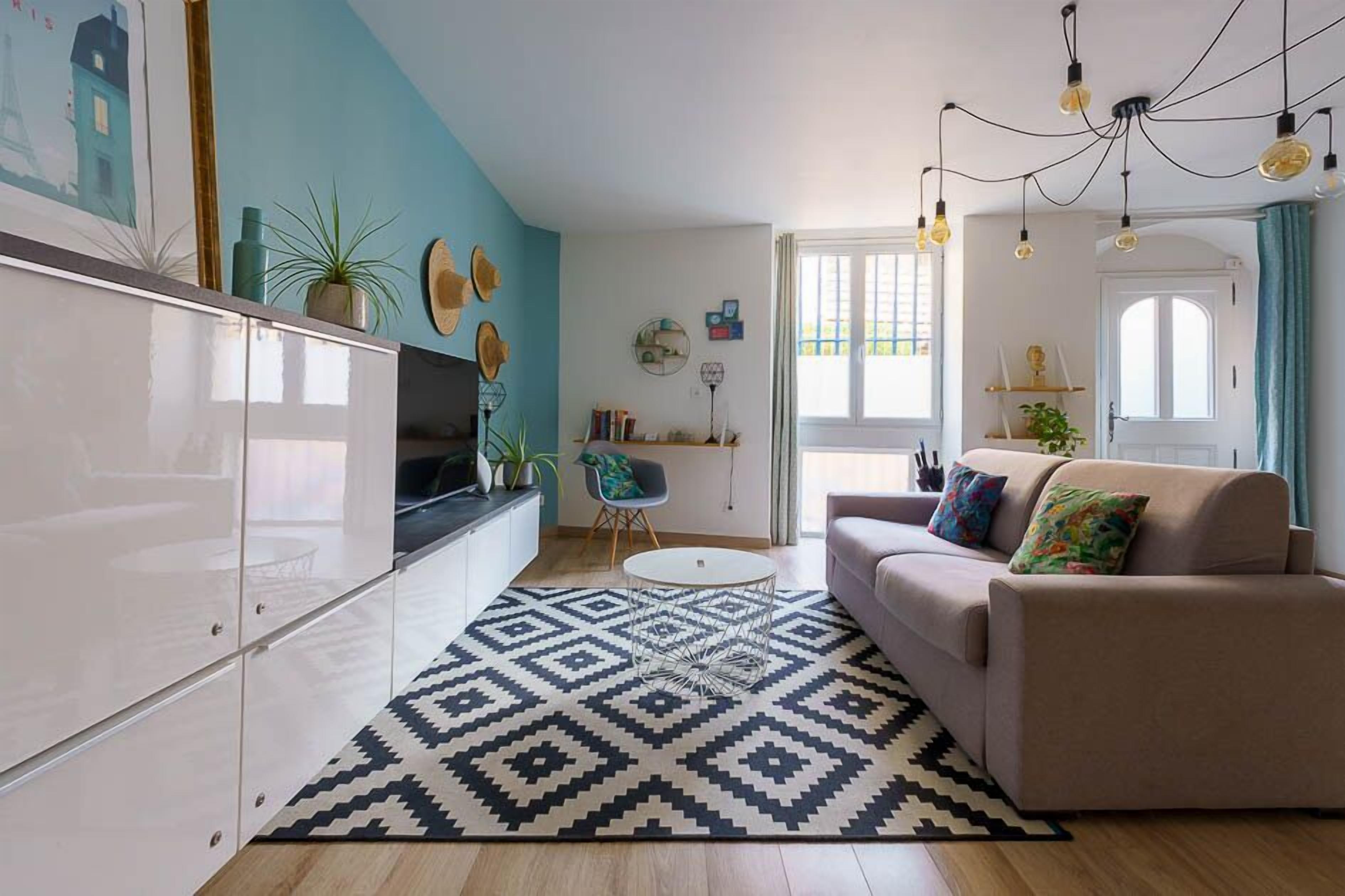 Scandinavian style house in the heart of the historic center ***