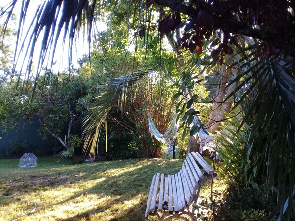 Property grounds - SIMPÁTICA HOUSE OF 2 BEDROOMS 7 BLOCKS FROM THE BEACH MANSA (Maldonado)