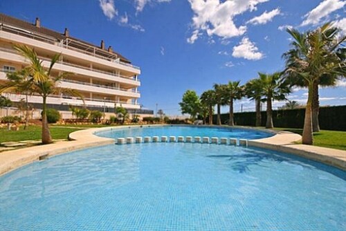 Grand espace au bord de la mer