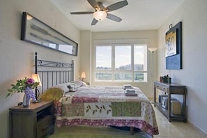 3 chambres, fer et planche Ă repasser, Wi-Fi gratuit, draps fournis