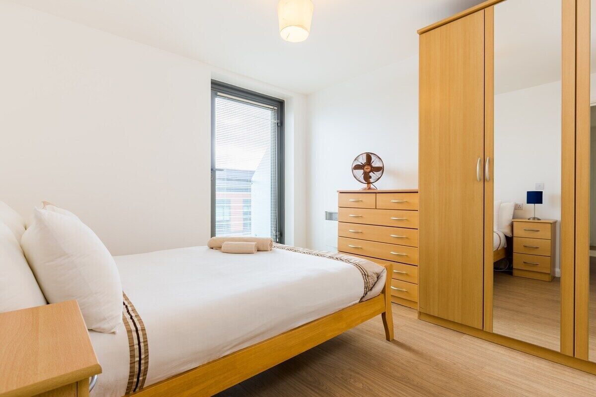 2 Schlafzimmer, Bügeleisen/Bügelbrett, Internetzugang, Bettwäsche