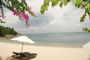 ビーチ、サンラウンジャー、ビーチタオル