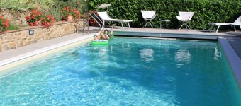 Beautiful fully restored Tuscan Farmhouse with