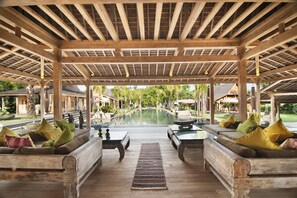 Terrace/patio - 4 Bedroom Kayu Villa - 3000 Sqm (Denpasar)