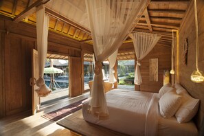 4 chambres, fer et planche à repasser, Wi-Fi, draps fournis