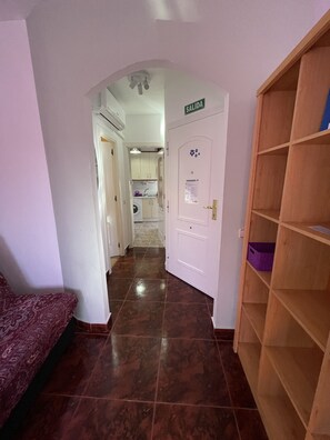 Interior - Apartamento Beatriz for 4 people (Cuenca)