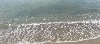 Large House in Peaceful Hilltop Village with views to the Sea. 10minute drive.