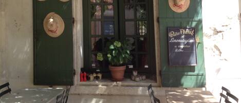 Restauration en plein air