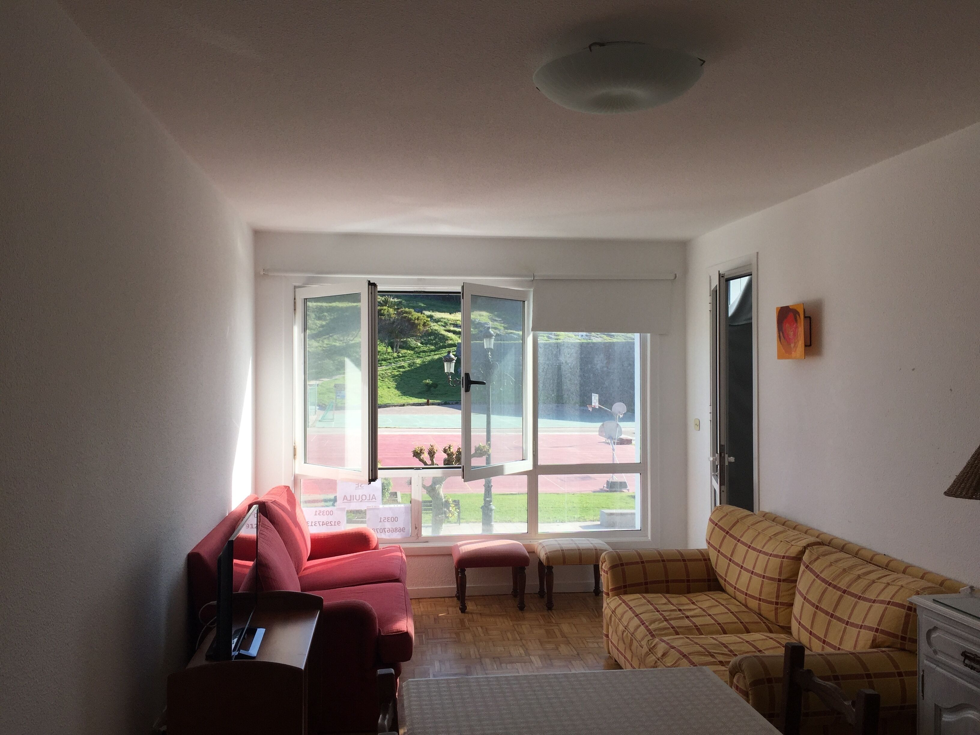 Apartment in Baiona in front of the Beach and Parador de Baiona