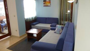 Televisio, DVD-soitin, stereot