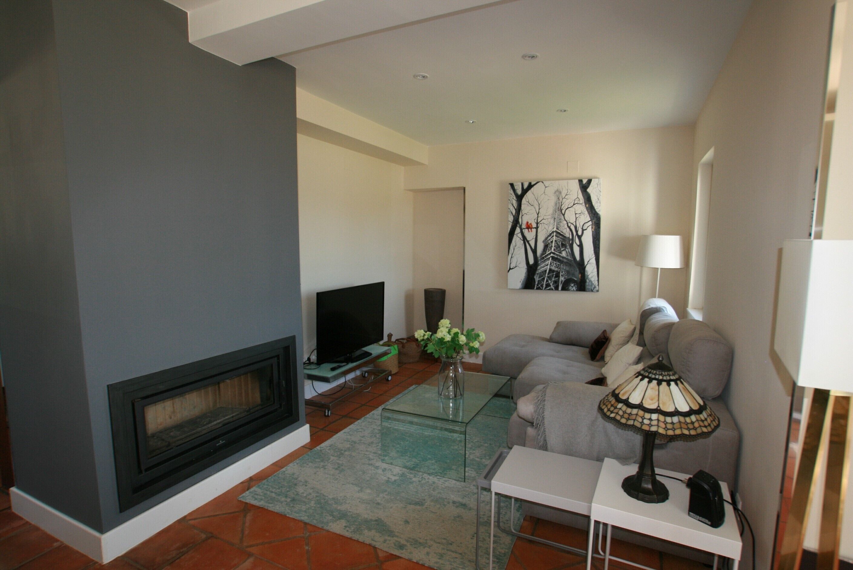 RAFIKIS ’HOME- Disconnection in nature