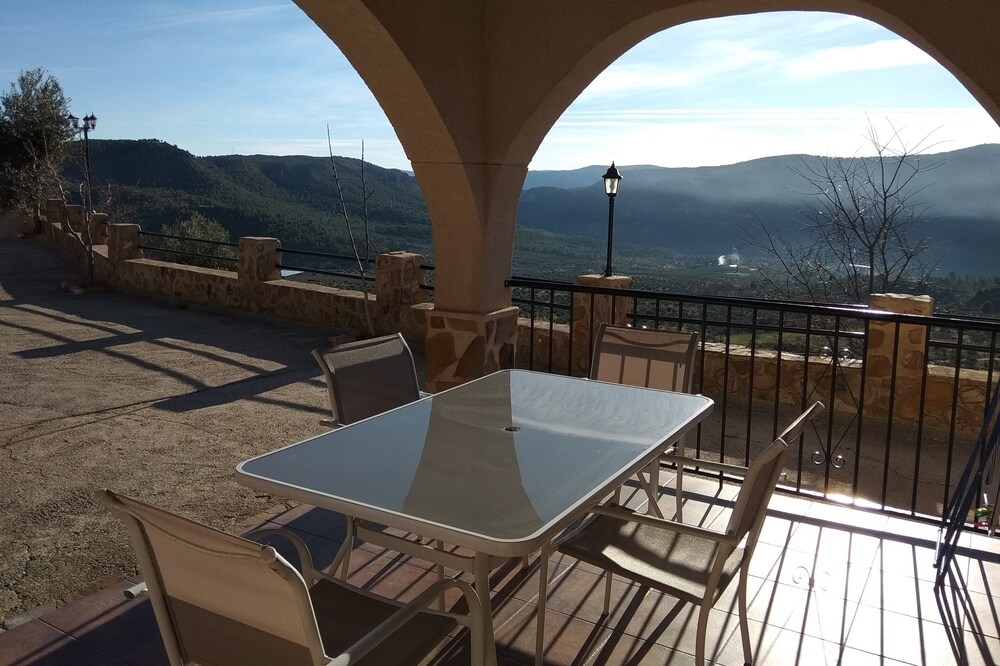 Self catering El Mirador del Segura for 4 people